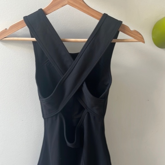 Lululemon Picnic Play Dress Black - Size 6 - Picture 7 of 7